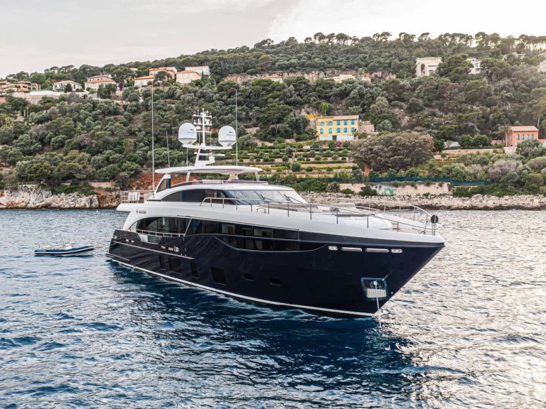 Princess 35M Avalon