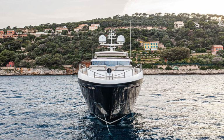Princess 35M Avalon (35.15 m, 2021) à vendre en France (2)