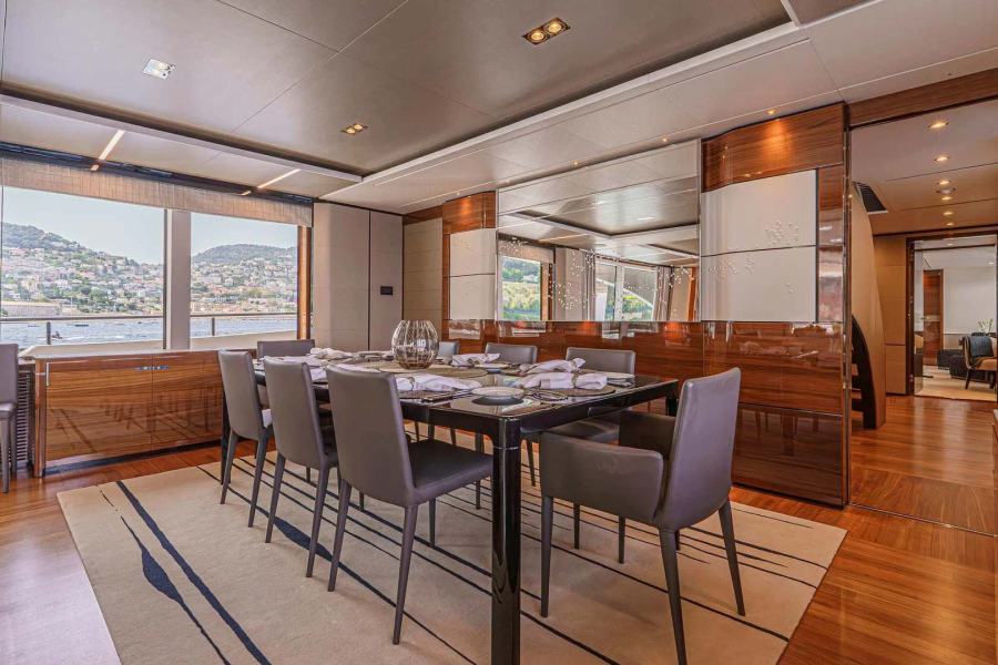 Princess 35M Avalon (35.15 m, 2021) à vendre en France (22)