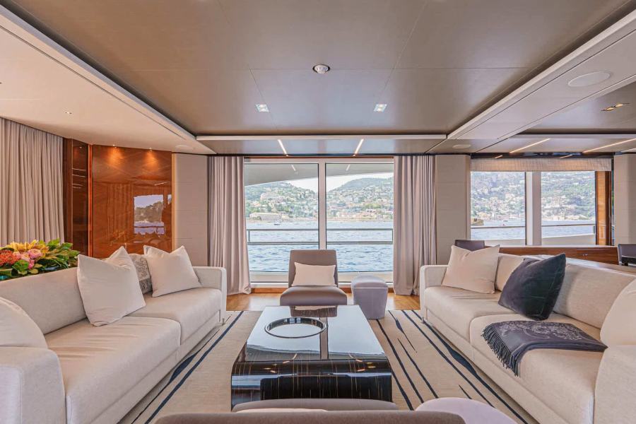 Princess 35M Avalon (35.15 m, 2021) à vendre en France (23)