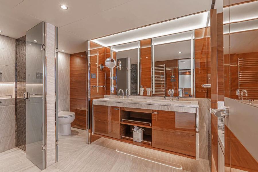 Princess 35M Avalon (35.15 m, 2021) à vendre en France (36)