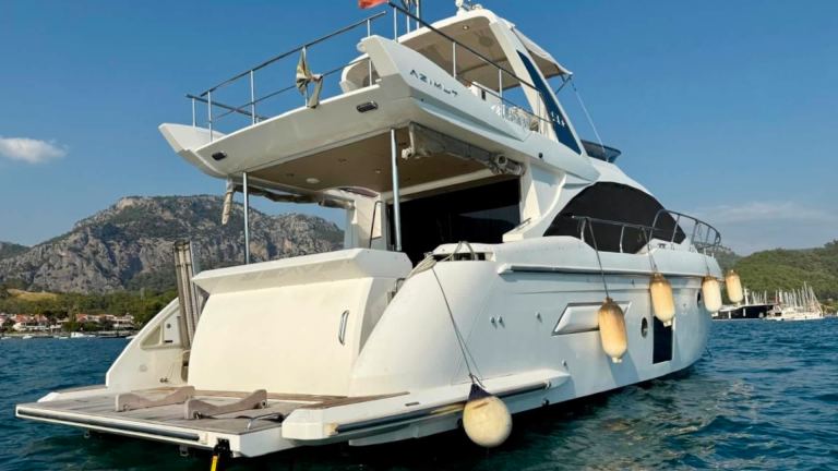 Azimut 50 (16.08 m, 2016) in vendita a Kaş, Turchia (2)