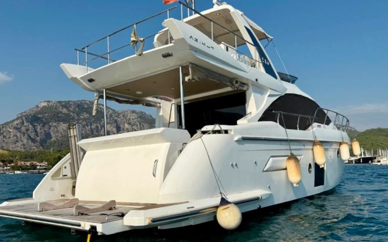 Azimut 50 (16.08 m, 2016) in vendita a Kaş, Turchia (2)