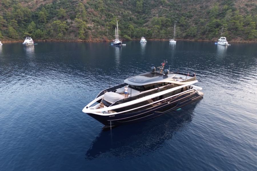 Princess X95 (29.11 m, 2021) in vendita in Turchia (4)