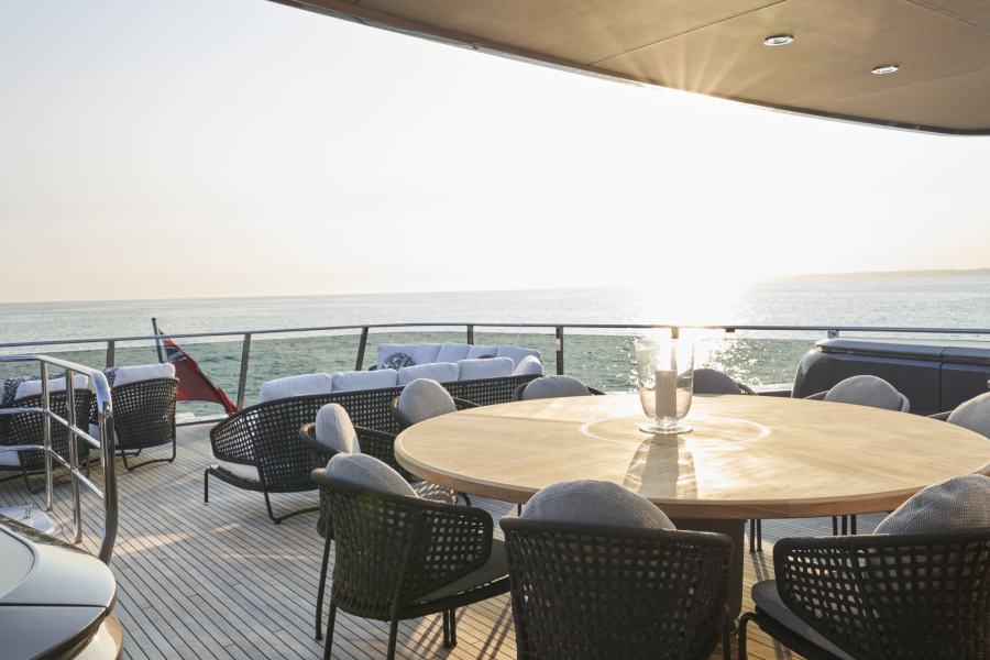 Princess X95 (29.11 m, 2021) in vendita in Turchia (28)