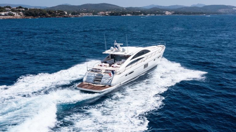 Princess V70 (21.7 m, 2008) for Sale in France (2)