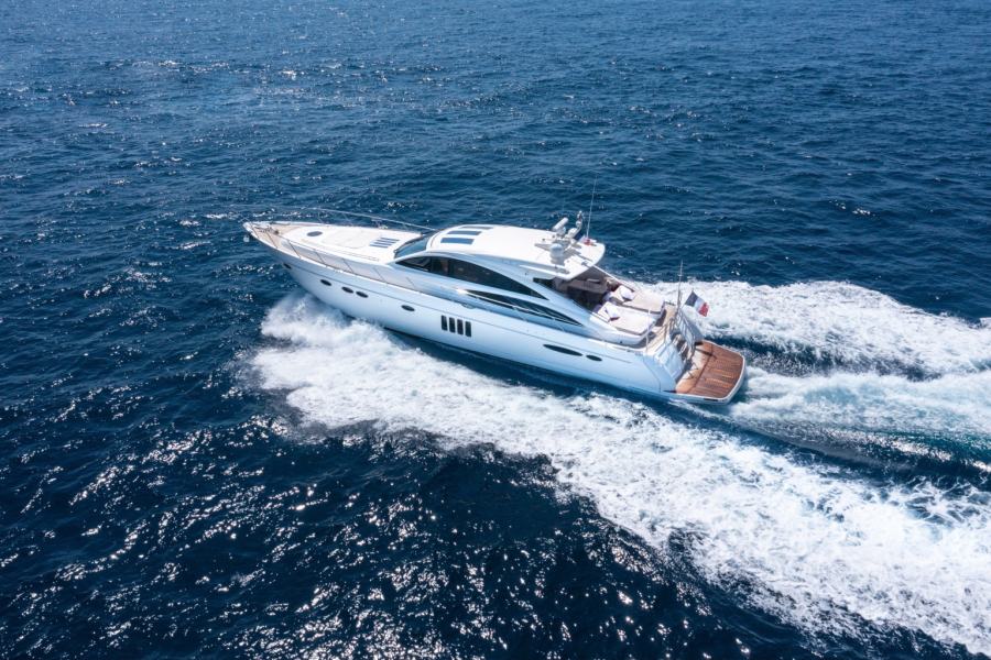 Princess V70 (21.7 m, 2008) for Sale in France (3)