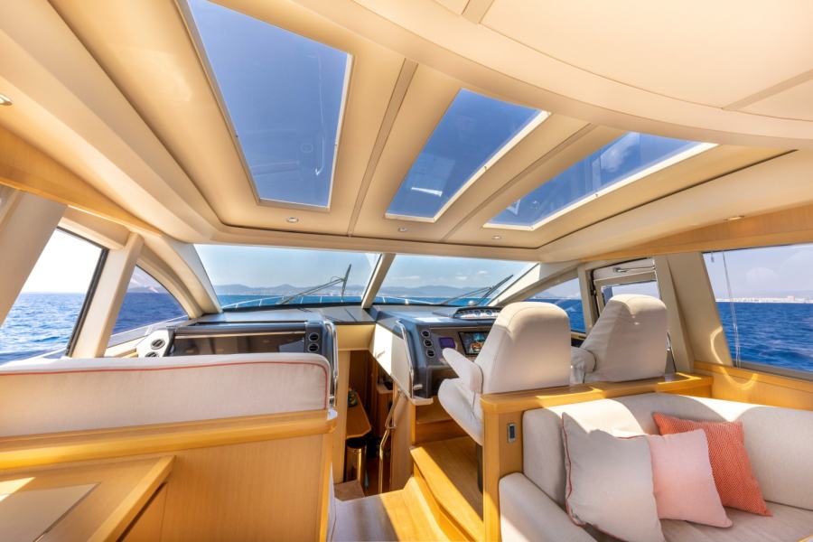 Princess V70 (21.7 m, 2008) for Sale in France (11)