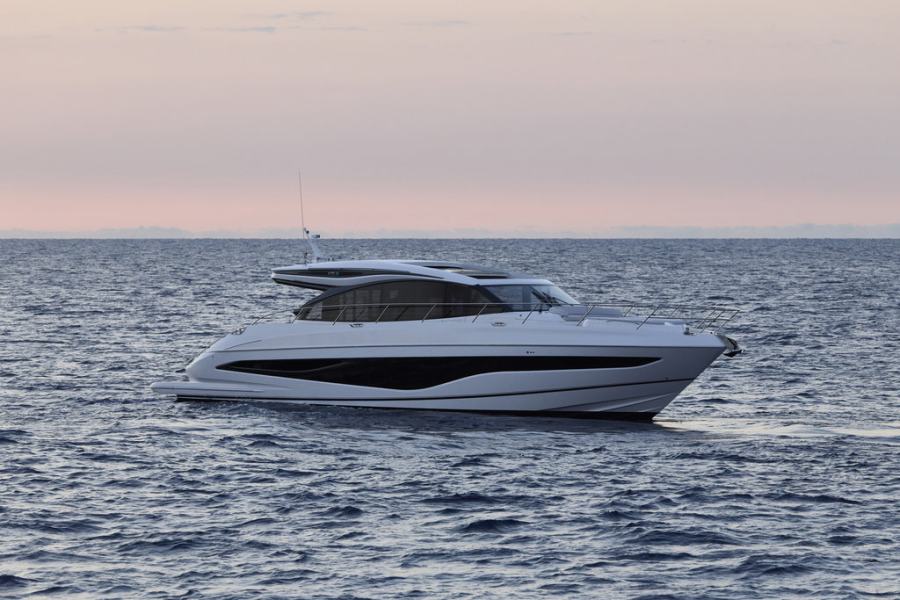 Princess V65 (20.32 m, New) for Sale (6)