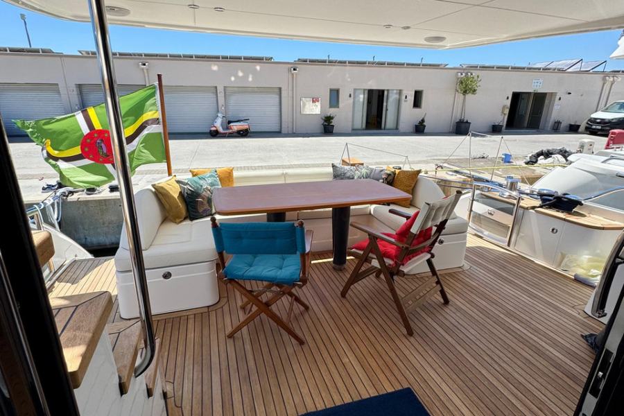 Princess 82MY (23.71 m, 2017) à vendre en Turquie (6)