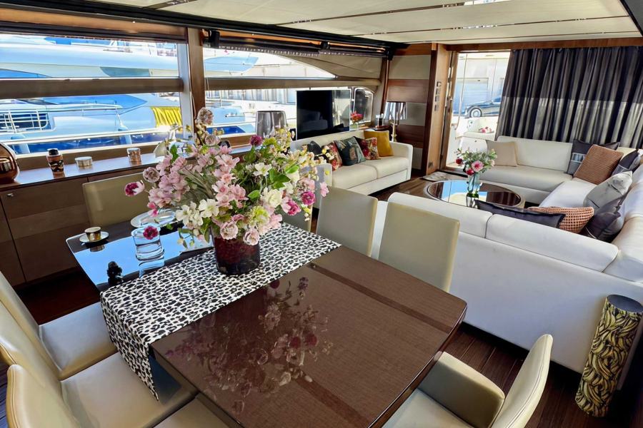 Princess 82MY (23.71 m, 2017) à vendre en Turquie (10)
