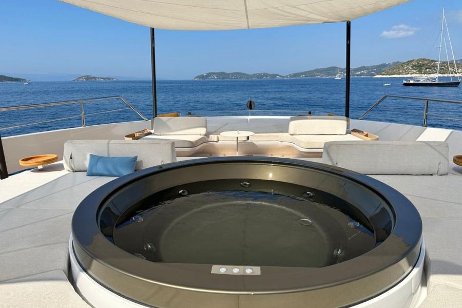 Azimut Trideck 38M (38.22 m, 2021) for Sale in Turkey (10)