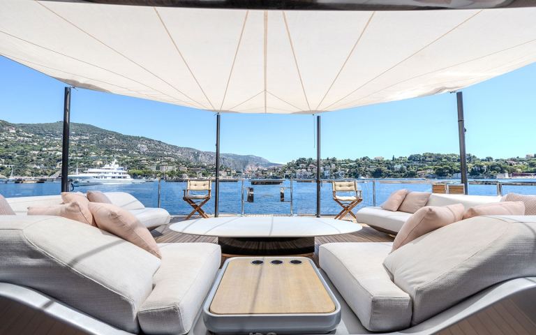 Azimut Grande Trideck (38.22 m, 2024) à vendre à Viareggio, Toscane, Italie (2)