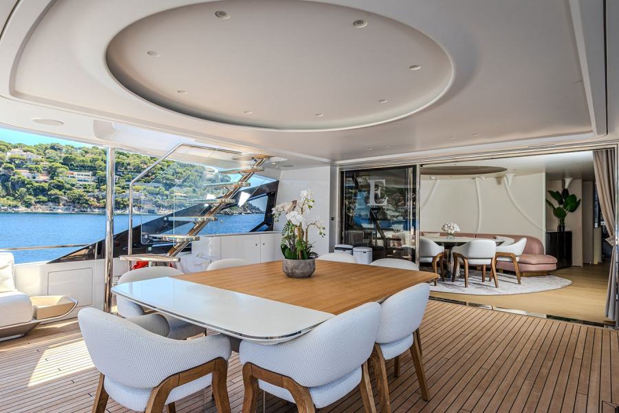 Azimut Grande Trideck (38.22 m, 2024) à vendre à Viareggio, Toscane, Italie (12)