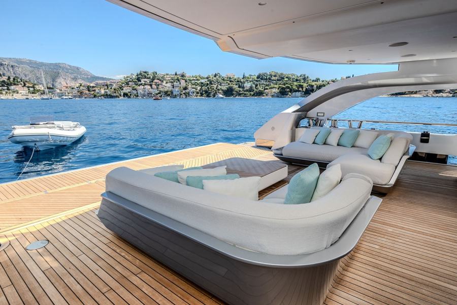 Azimut Grande Trideck (38.22 m, 2024) à vendre à Viareggio, Toscane, Italie (16)