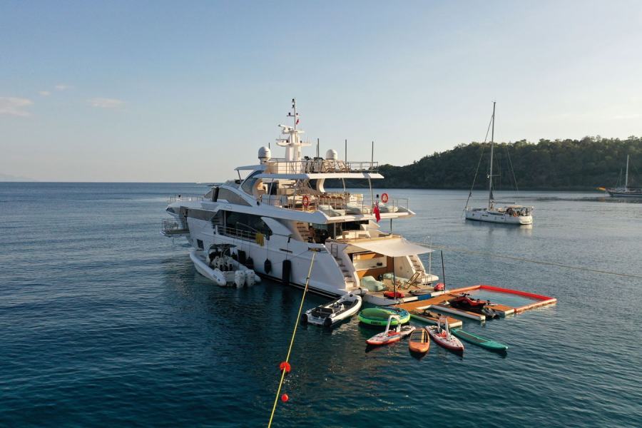 Azimut Grande 35M (35 m, 2022) à vendre en Grèce (2)