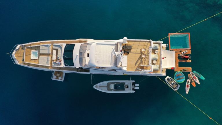 Azimut Grande 35M (35 m, 2022) à vendre en Grèce (4)