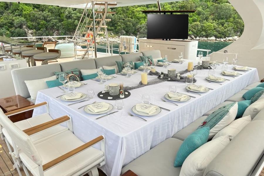 Azimut Grande 35M (35 m, 2022) à vendre en Grèce (10)