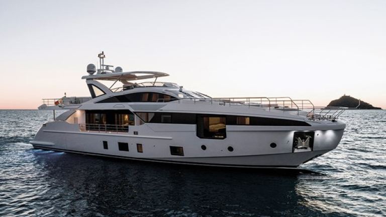 Azimut Grande 32 Metri (32 m, 2019) in vendita in Grecia (2)