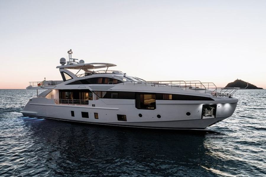Azimut Grande 32 Metri (32 m, 2019) in vendita in Grecia (2)