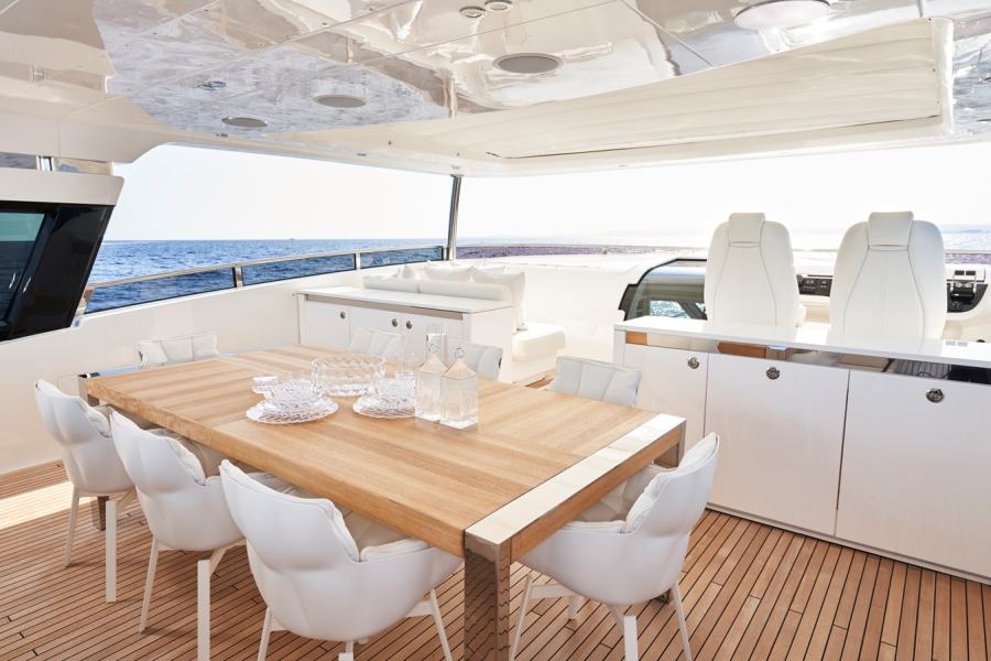 Princess 30M (30.45 m, 2019) for Sale in Cyprus (12)