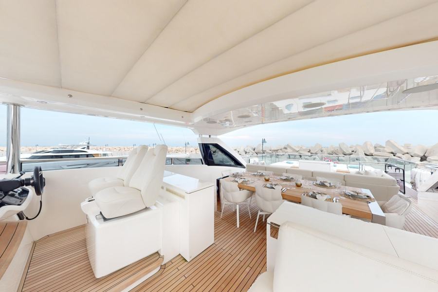 Princess 30M (30.45 m, 2019) for Sale in Cyprus (13)