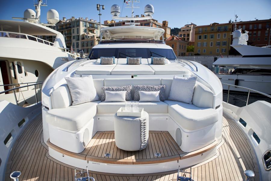Princess 30M (30.45 m, 2019) for Sale in Cyprus (15)