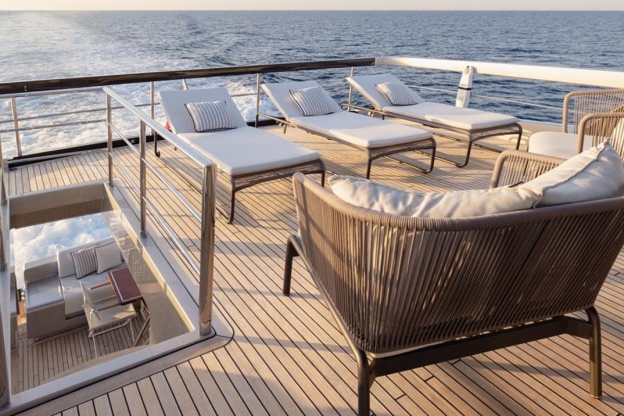 Riva 100 Corsaro (29.9 m, 2020) for Sale in France (12)
