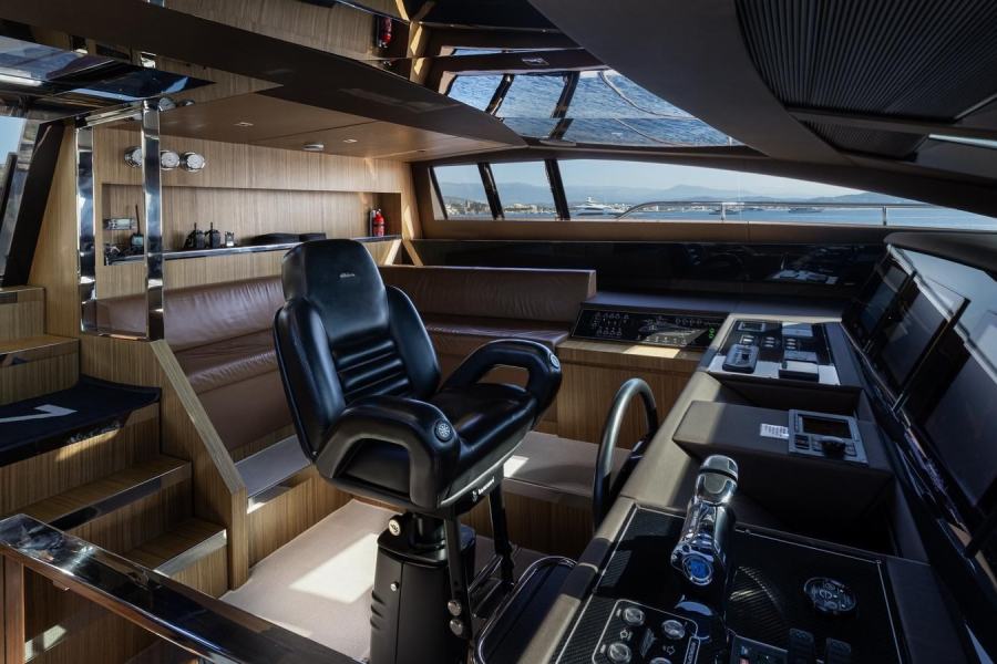 Riva 100 Corsaro (29.9 m, 2020) for Sale in France (16)