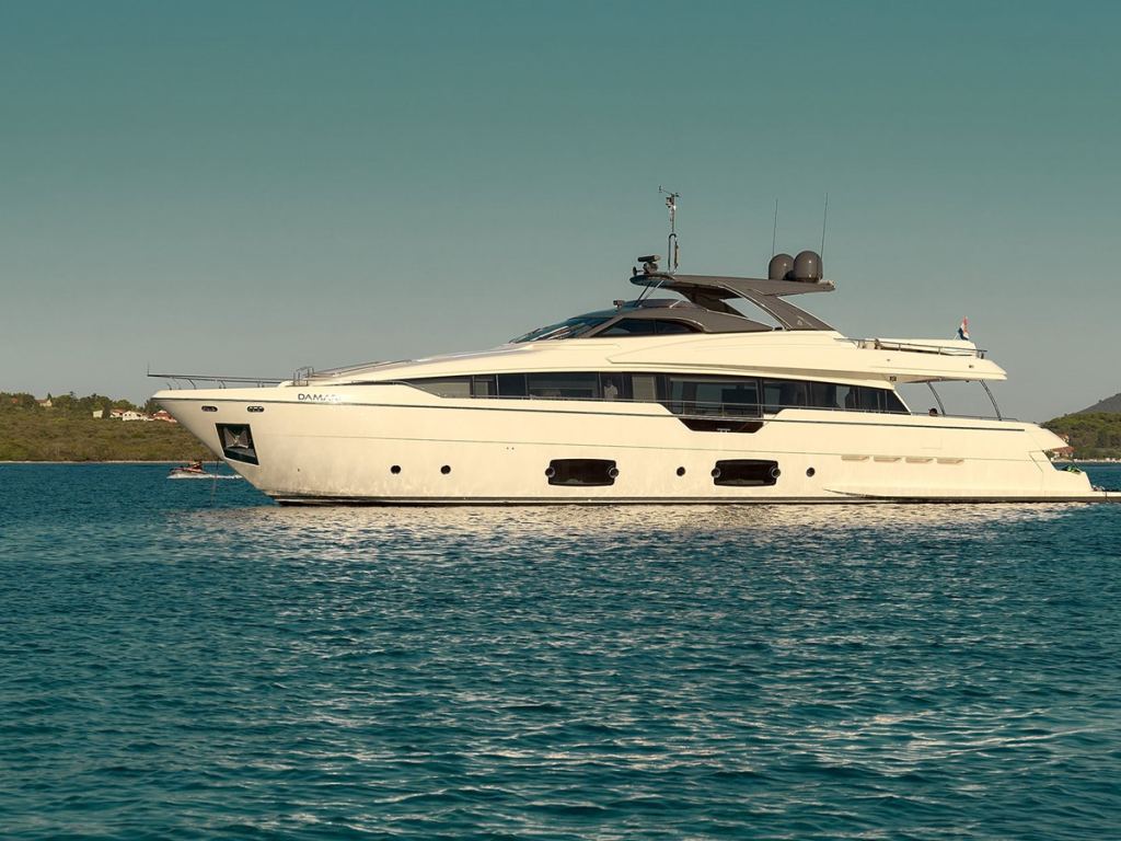 Ferretti Damari (29.2 m, 2019) for Sale in Croatia (1)