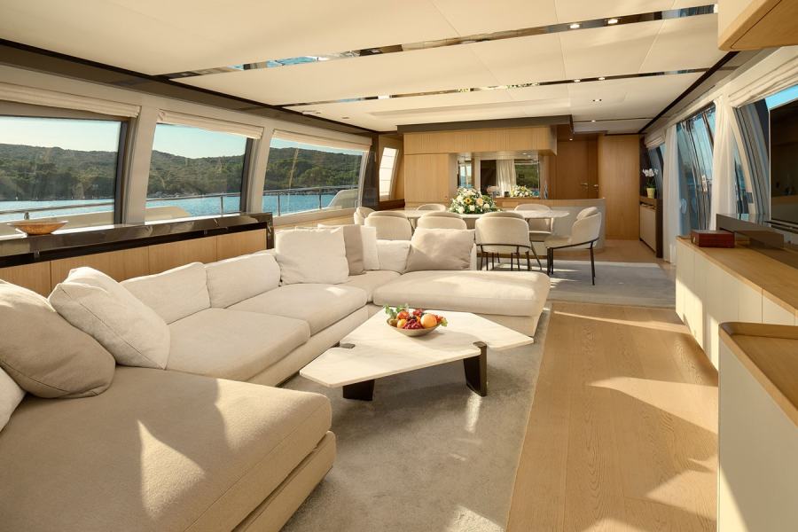 Ferretti Damari (29.2 m, 2019) for Sale in Croatia (11)