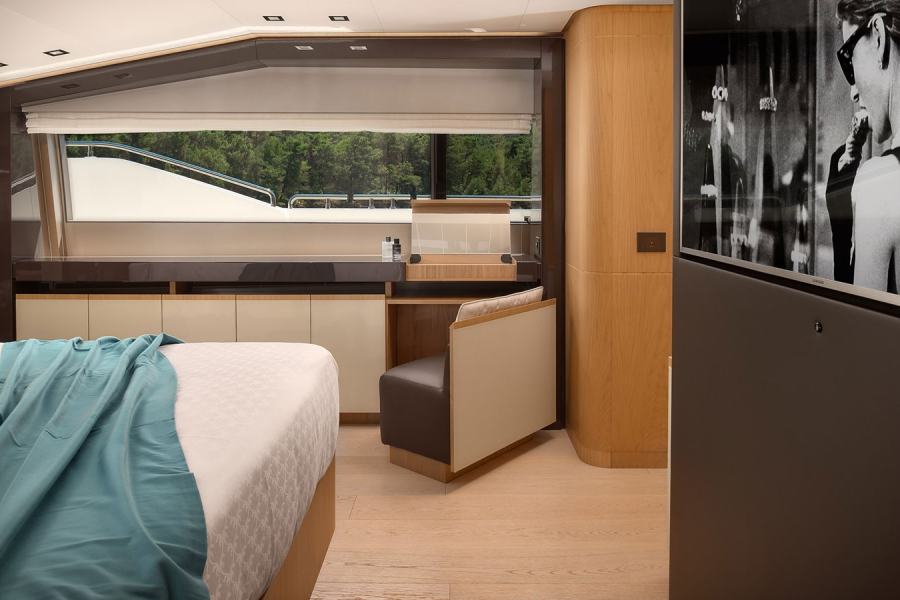 Ferretti Damari (29.2 m, 2019) for Sale in Croatia (16)