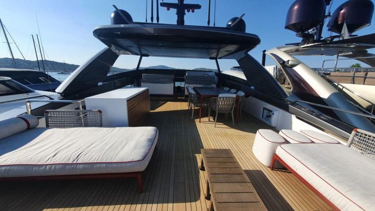 Sanlorenzo Sl96A (29.06 m, 2022) for Sale in France (2)