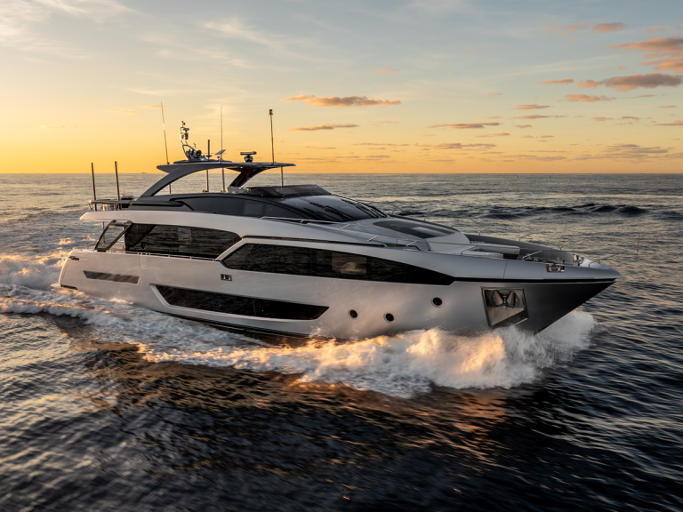 Riva 90' Argo