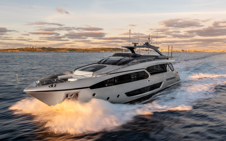 Riva 90' Argo (28.49 m, 2020) for Sale in Italy (2)