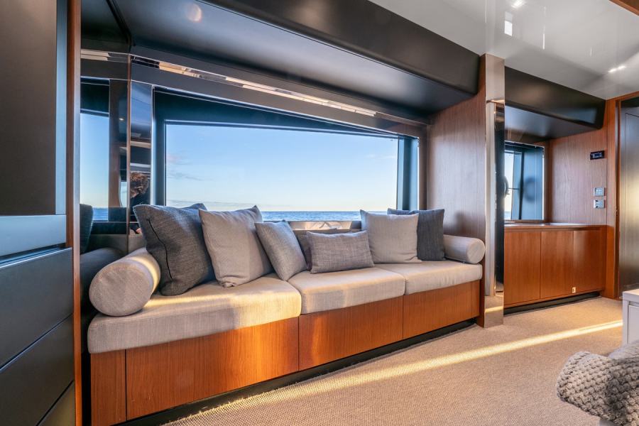 Riva 90' Argo (28.49 m, 2020) for Sale in Italy (9)