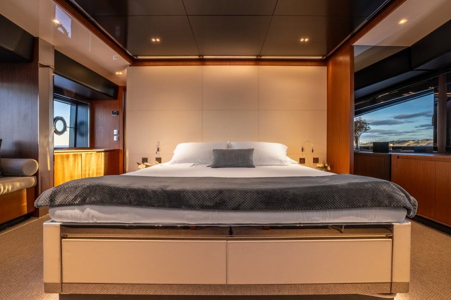 Riva 90' Argo (28.49 m, 2020) for Sale in Italy (11)