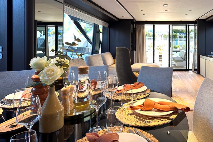 Ferretti 860 (26.94 m, 2023) for Sale in Italy (9)