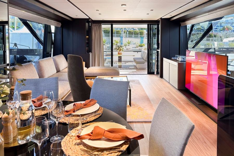 Ferretti 860 (26.94 m, 2023) for Sale in Italy (10)