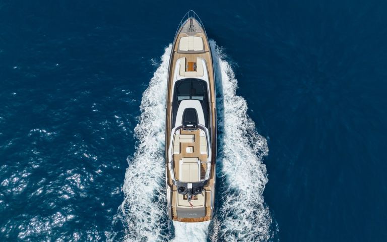 Riva 88 Folgore (26.92 m, 2021) for Sale in Italy (2)