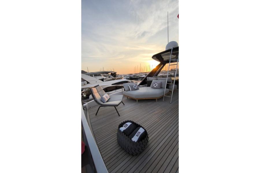 Ferretti 780 (23.76 m, 2023) for Sale in Turkey (5)