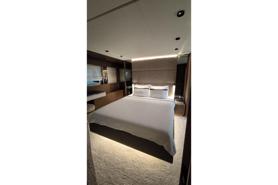 Ferretti 780 (23.76 m, 2023) for Sale in Turkey (11)