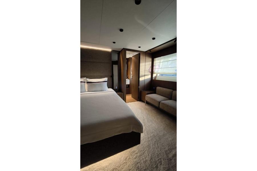 Ferretti 780 (23.76 m, 2023) for Sale in Turkey (13)
