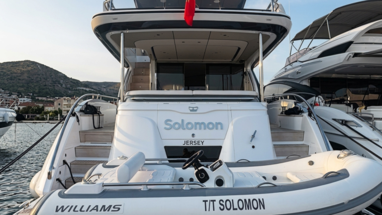Princess Y72 (22.8 m, 2025) in vendita in Croazia (3)