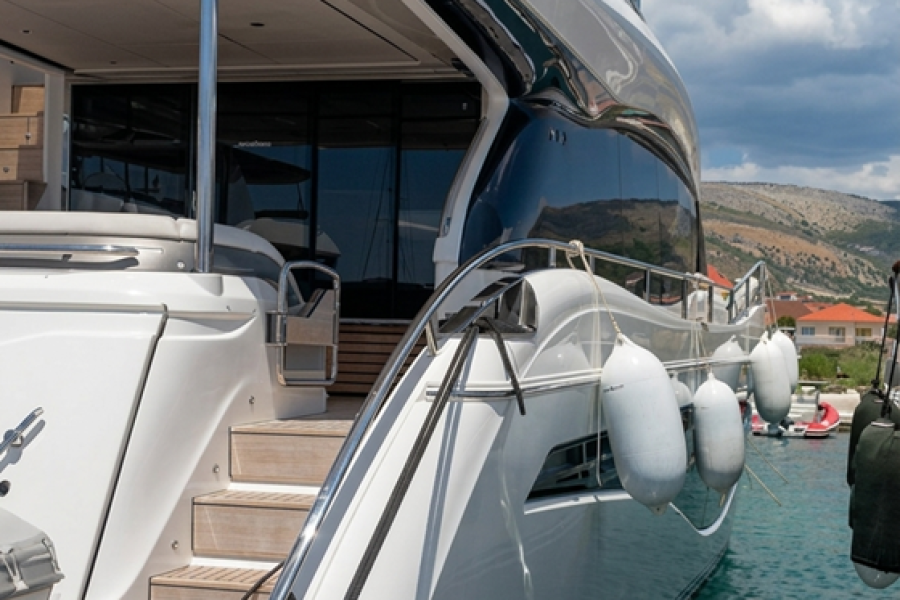 Princess Y72 (22.8 m, 2025) in vendita in Croazia (4)