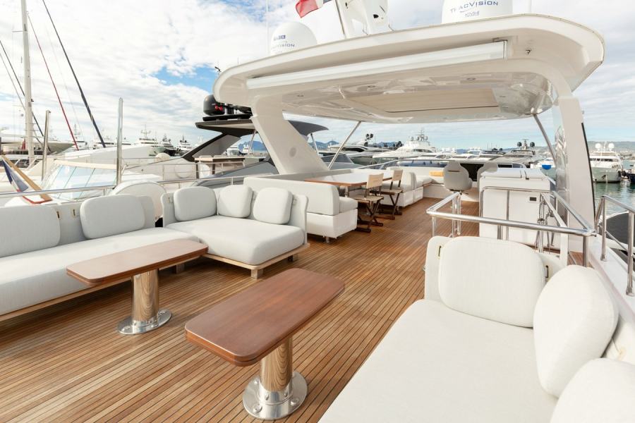 Azimut 72 Flybridge (22.64 m, 2020) for Sale in France (6)