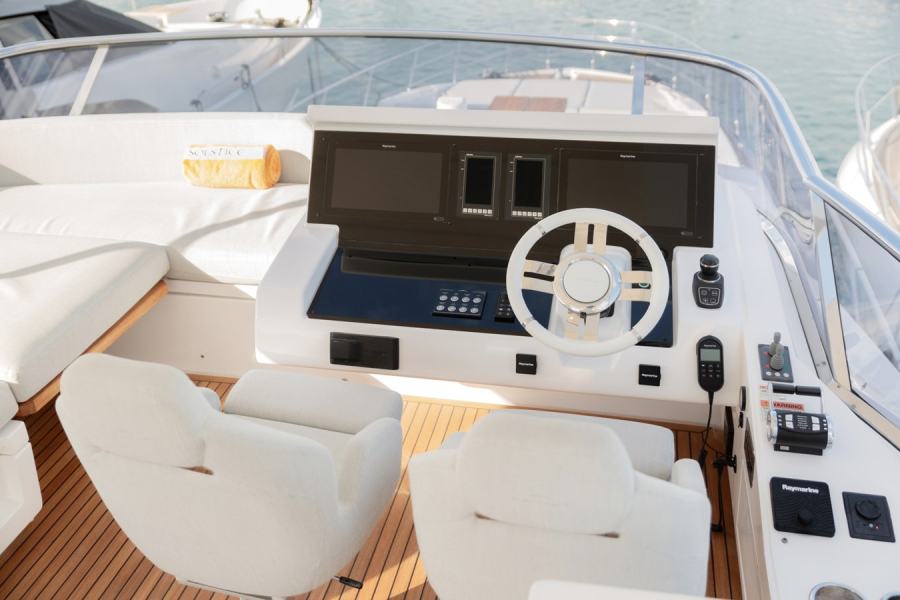 Azimut 72 Flybridge (22.64 m, 2020) for Sale in France (18)