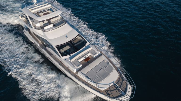 Azimut Fly 72 (22.64 m, 2023) in vendita in Grecia (2)