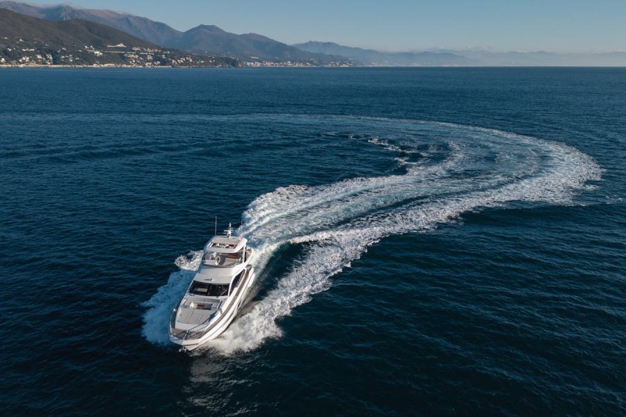 Azimut Fly 72 (22.64 m, 2023) in vendita in Grecia (4)