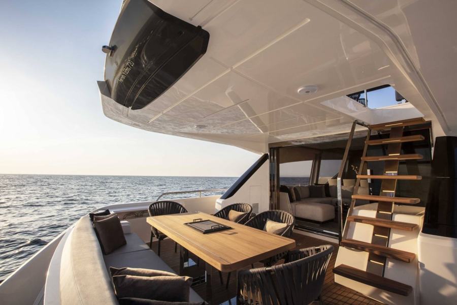 Ferretti 720 (22.3 m, 2023) in vendita in Turchia (4)
